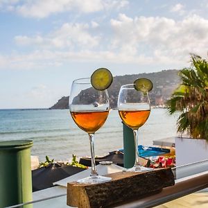 Anjeliq House Hotel